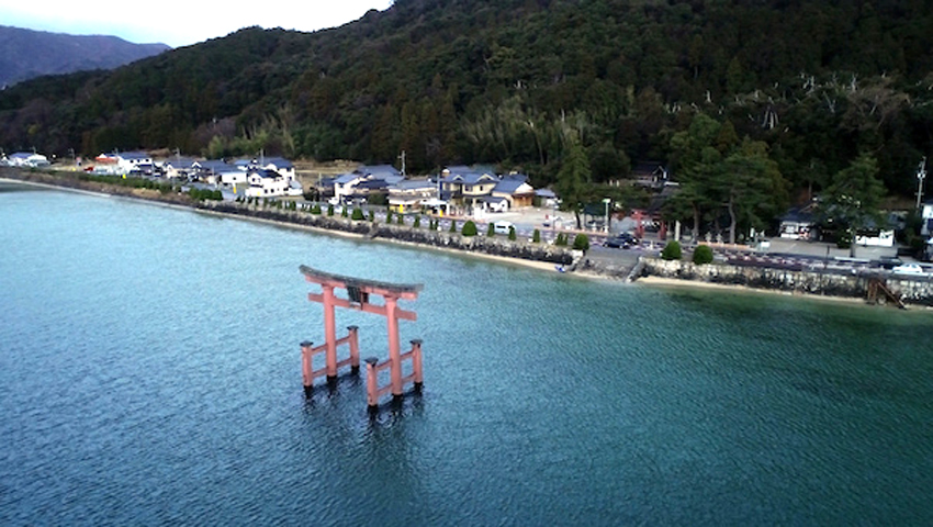 #26 琵琶湖に根を張る大鳥居はまさに“湖国の厳島”